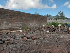 wall construction in Nakuru Stem